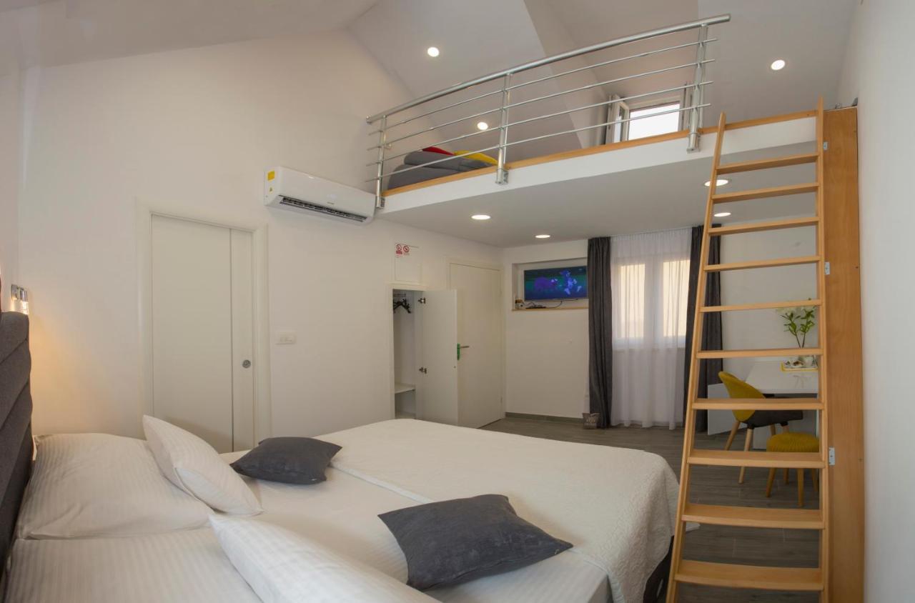 Central Old Town Rooms 1 Spalato Esterno foto