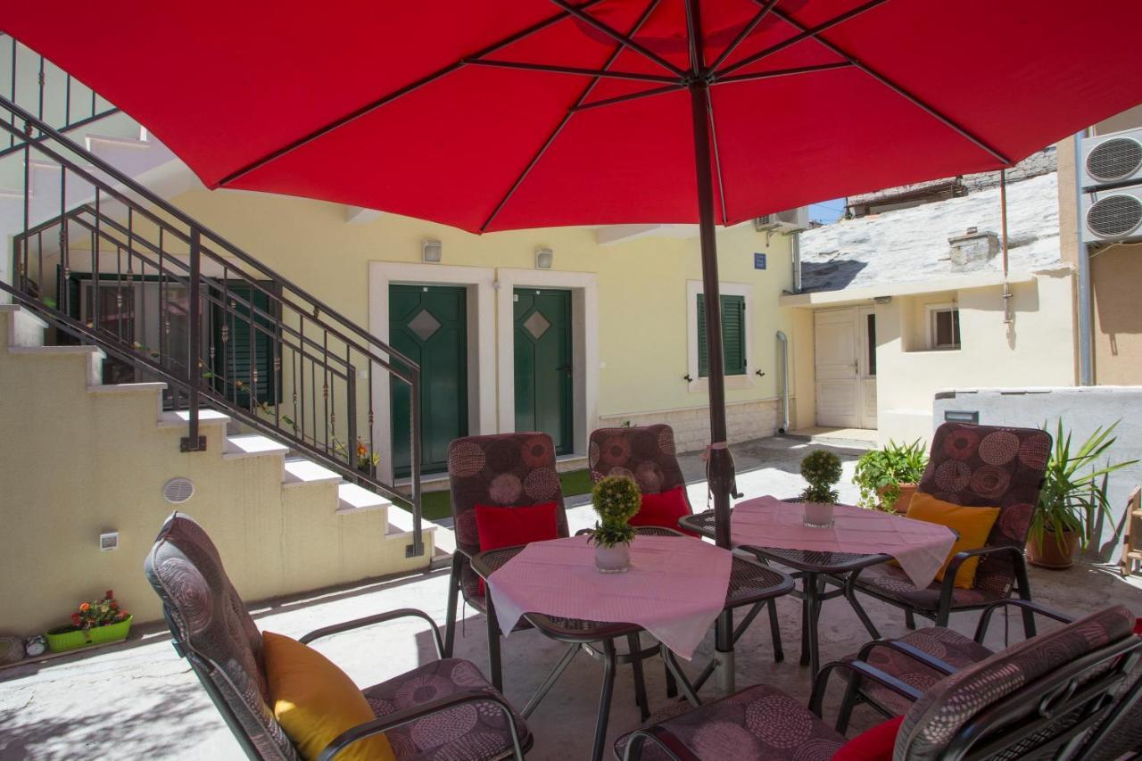 Central Old Town Rooms 1 Spalato Esterno foto