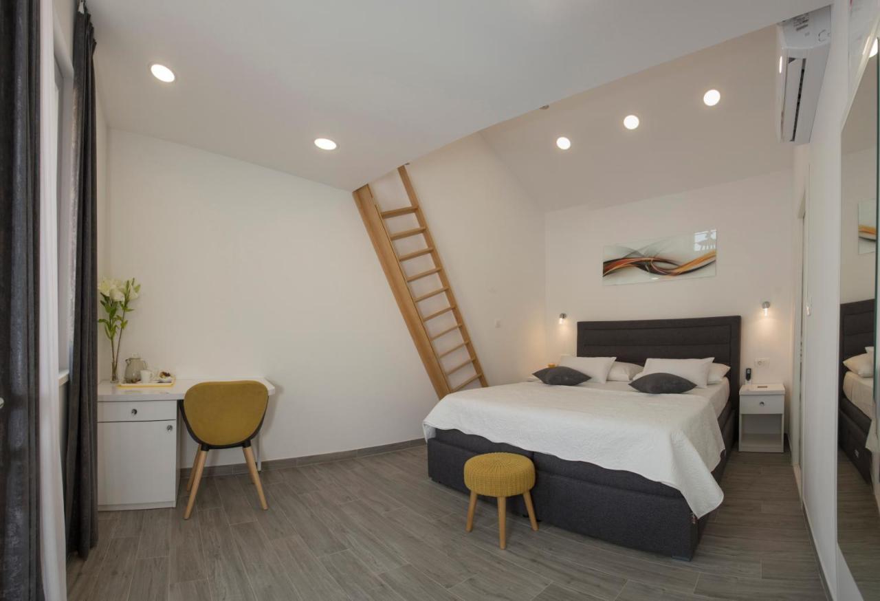 Central Old Town Rooms 1 Spalato Esterno foto
