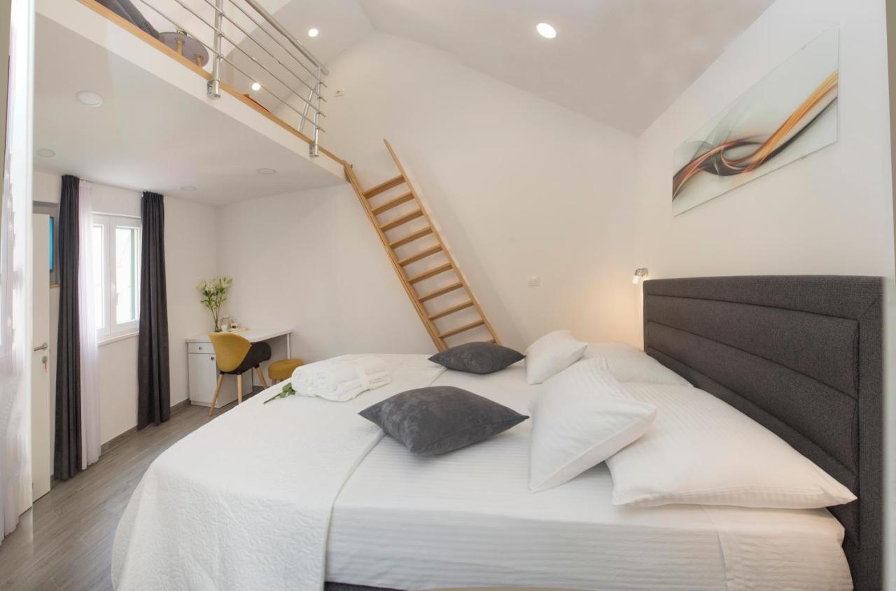 Central Old Town Rooms 1 Spalato Esterno foto